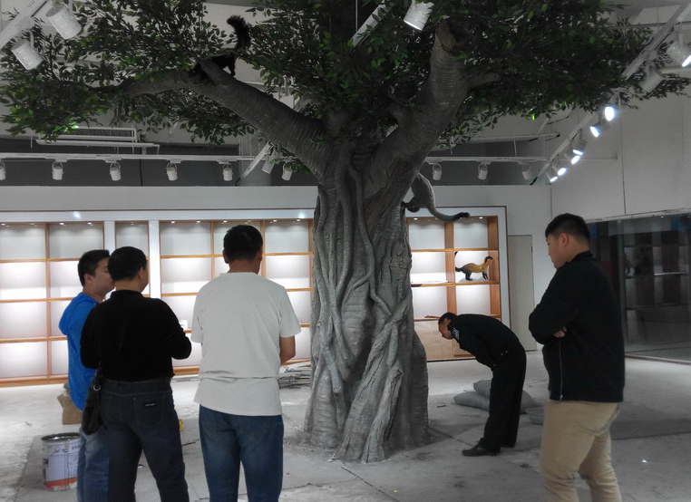专业团队18年经验假树制作，水泥直塑假树造型